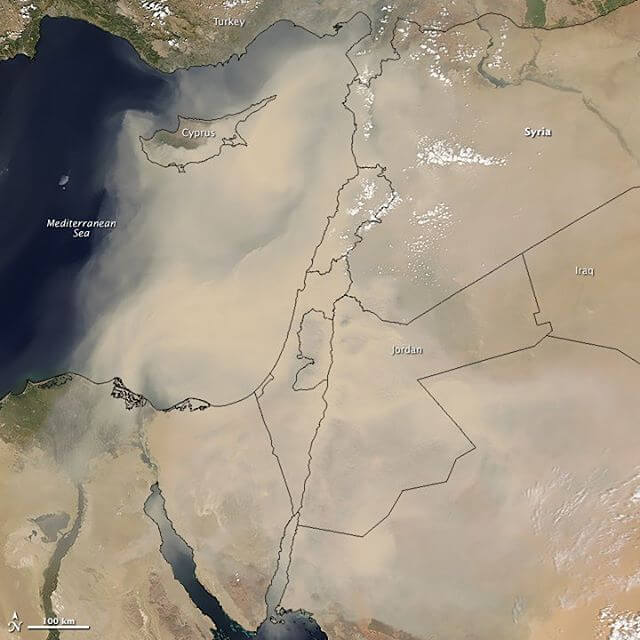 סופת החול מעל המזרח התיכון בספטמבר 2015. מהקשות ביותר שנמדדו בארץ. צילום: NASA's Earth Observatory, Flickr